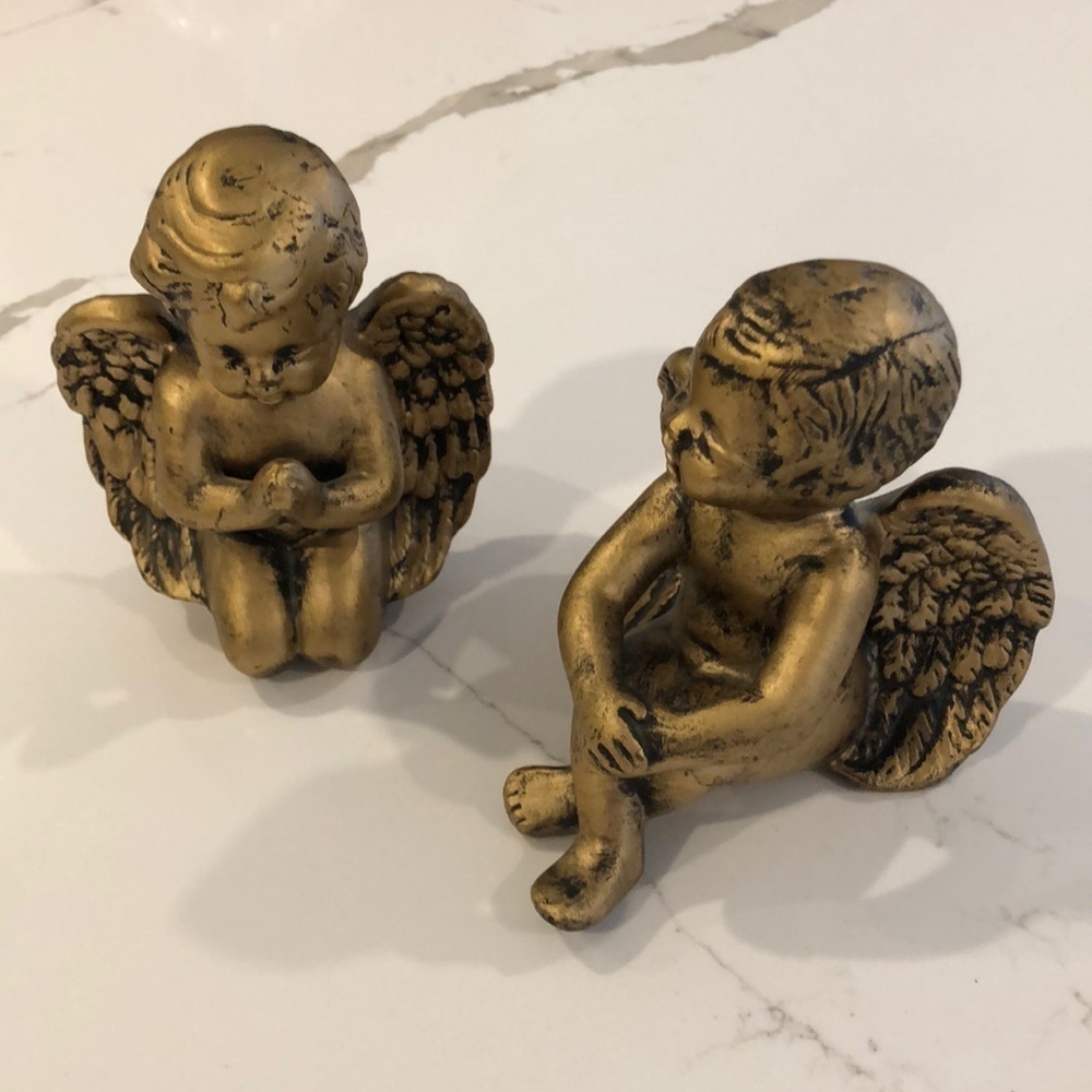 Gilded Angel Cherub Angels Figurines Chalkware Made in Taiwan Ceramic set (2) 4”